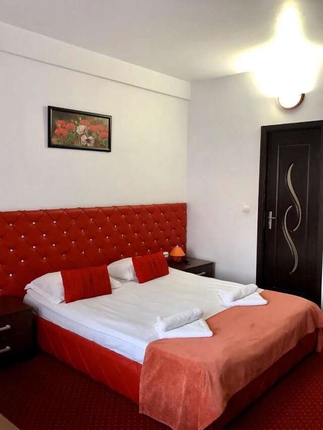 Отель Hotel A3 Кымпия-Турзи-10